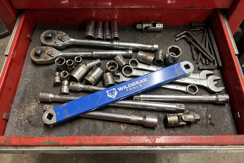 <em>05</em> THE TOOLBOX